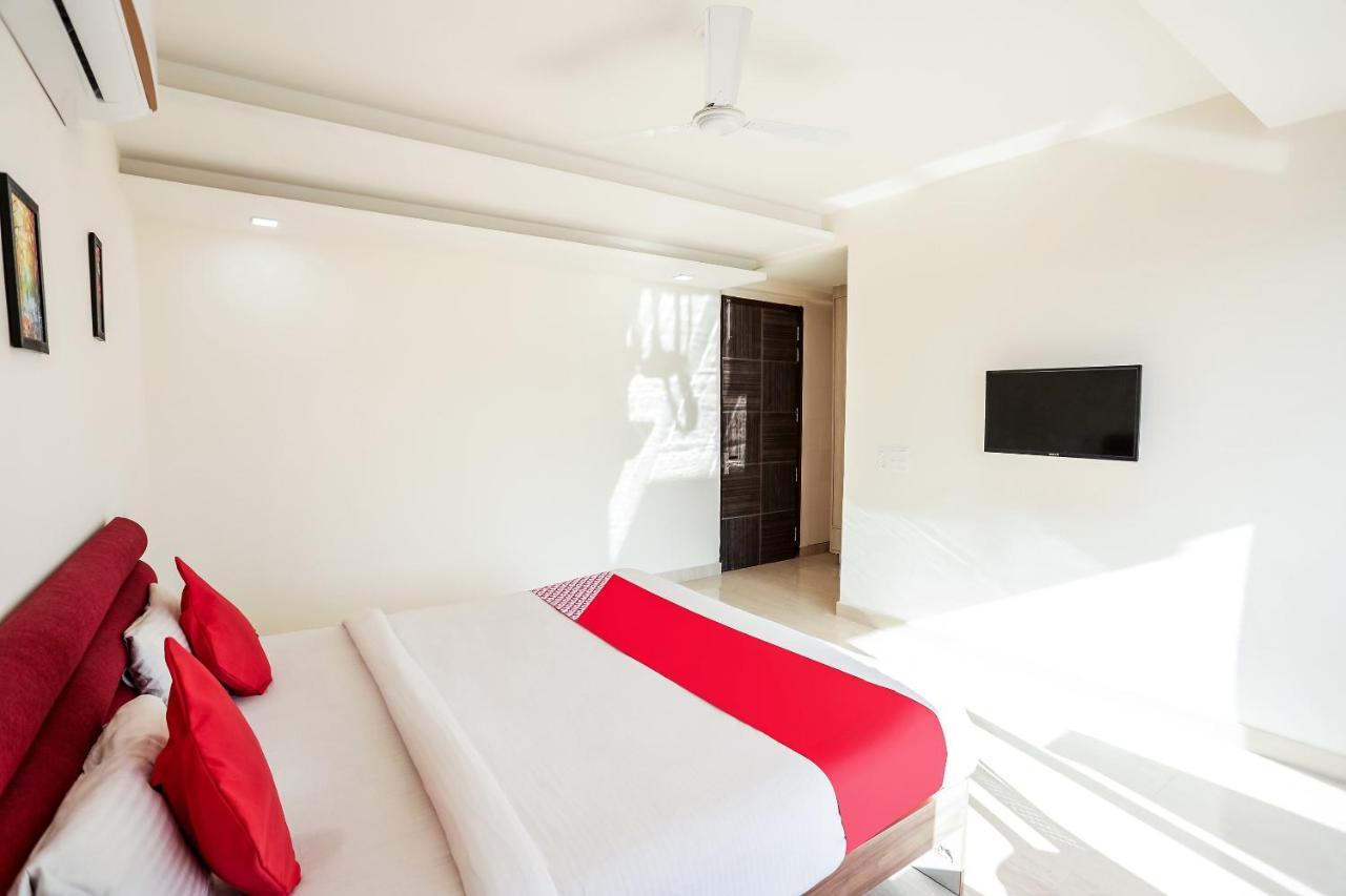 غورغاون Oyo 65118 Hotel Vatika المظهر الخارجي الصورة