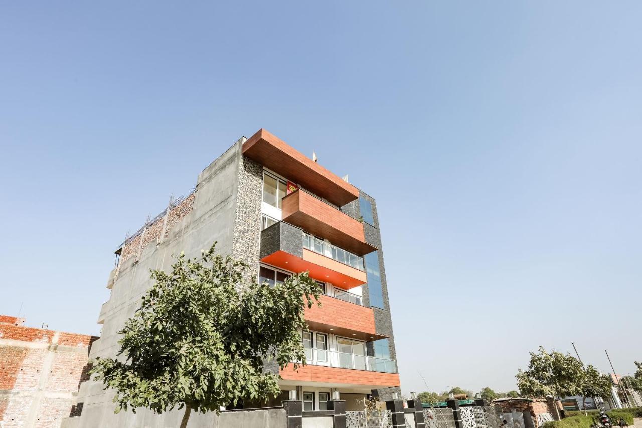 غورغاون Oyo 65118 Hotel Vatika المظهر الخارجي الصورة